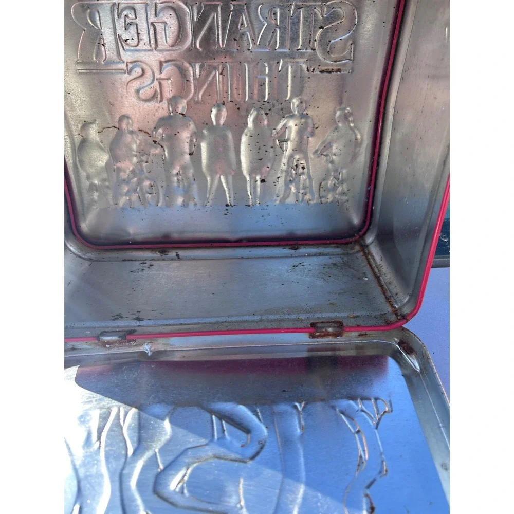 Funko Stranger Things Metal Lunch Box Red Black‎ Fair Condition 2019 Netflix
